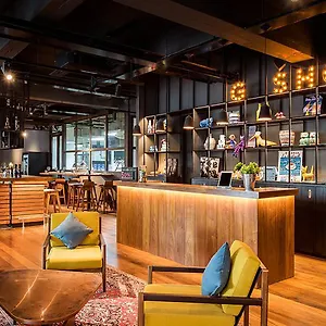 G Hotel